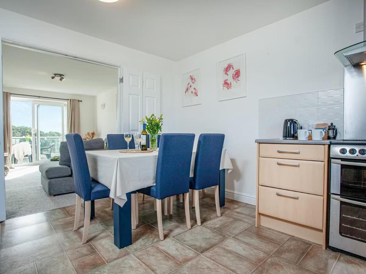 Three Bedroom House In Porth New Quay Zewnętrze zdjęcie