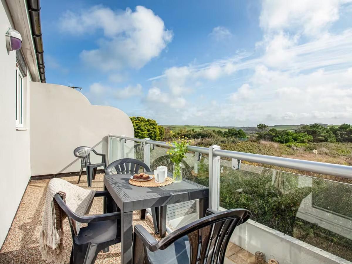 Three Bedroom House In Porth New Quay Zewnętrze zdjęcie